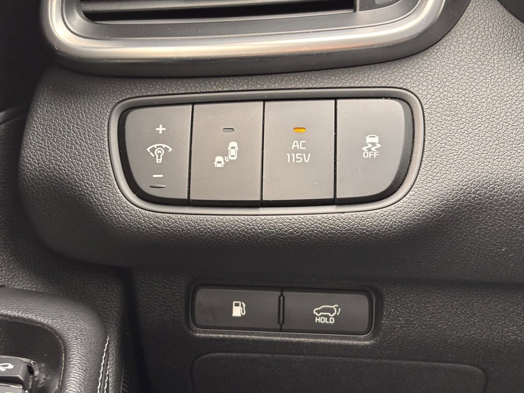 Used 2016 Kia Sorento SX image 16