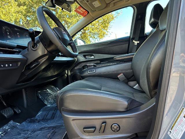 Certified 2024 Nissan Ariya FWD image 18