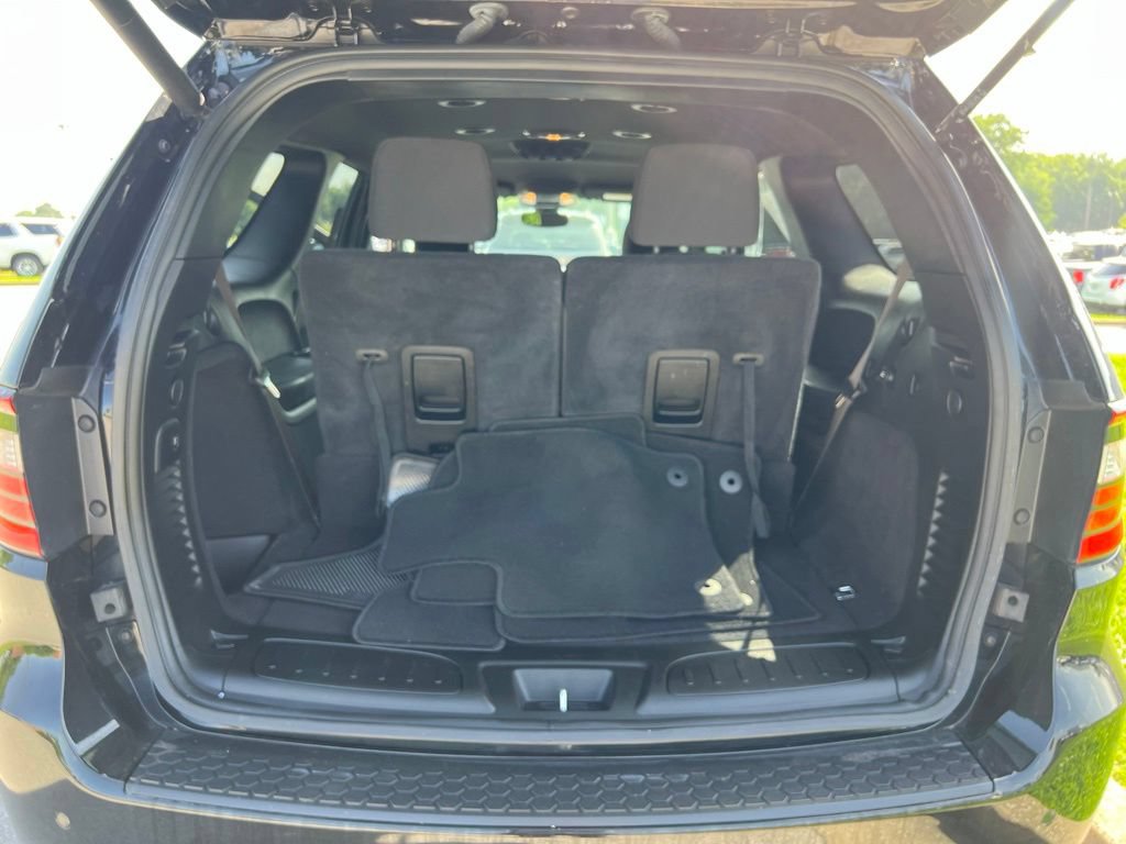 Used 2023 Dodge Durango GT w/ Blacktop Package AWD/4WD image 11