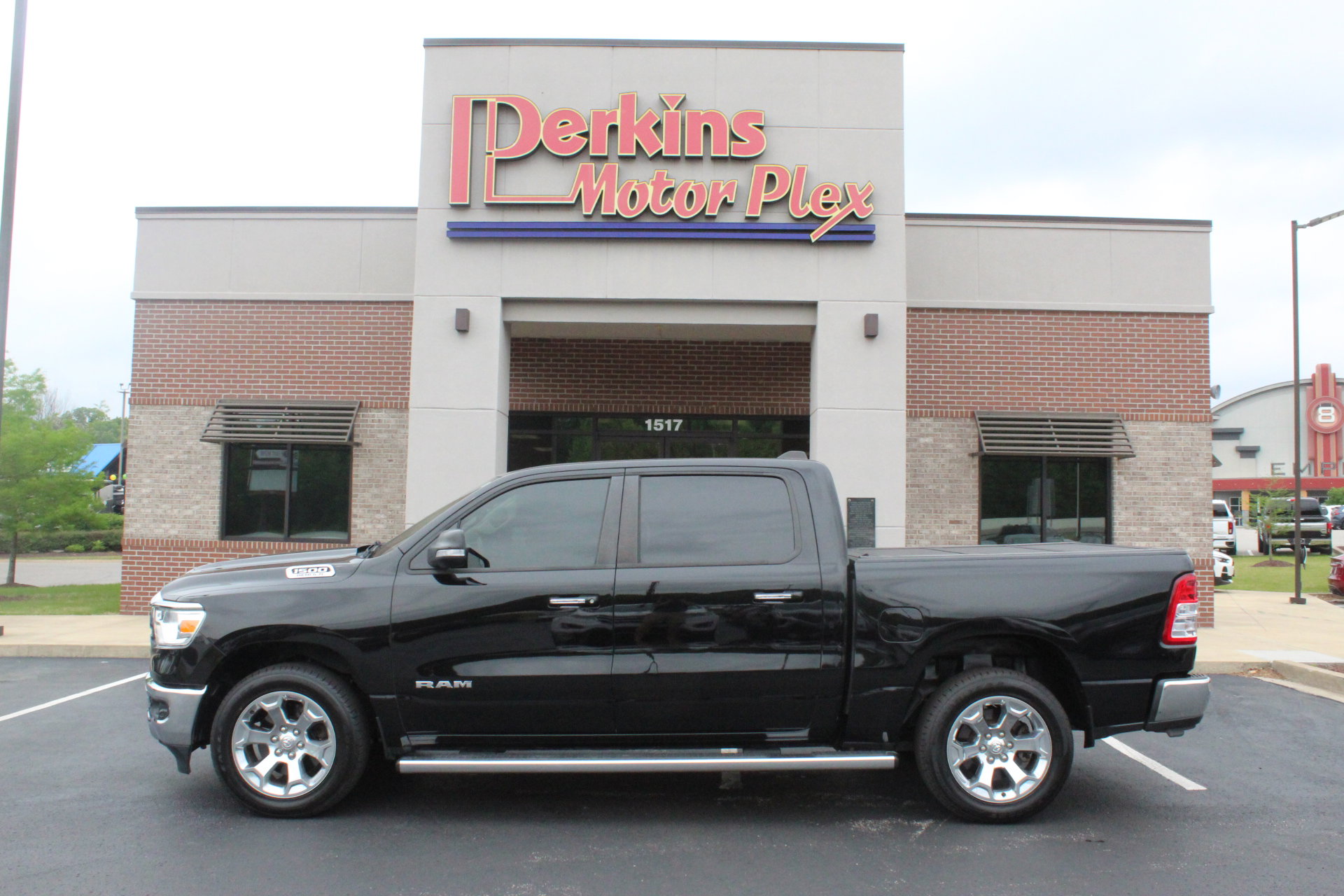 Used 2020 RAM 1500 Big Horn AWD/4WD image 10