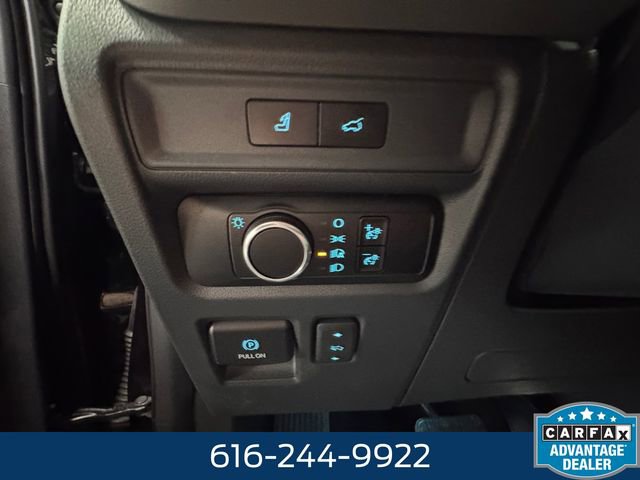 Used 2024 Ford Expedition XLT image 22