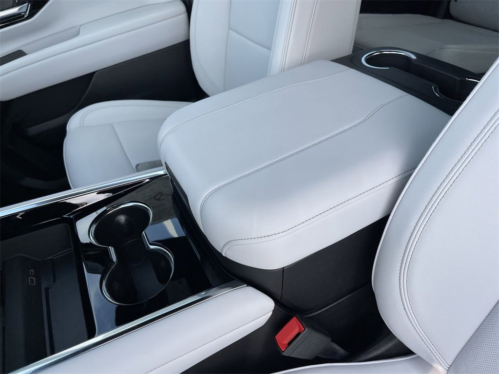 New 2025 Chevrolet Tahoe Premier image 21