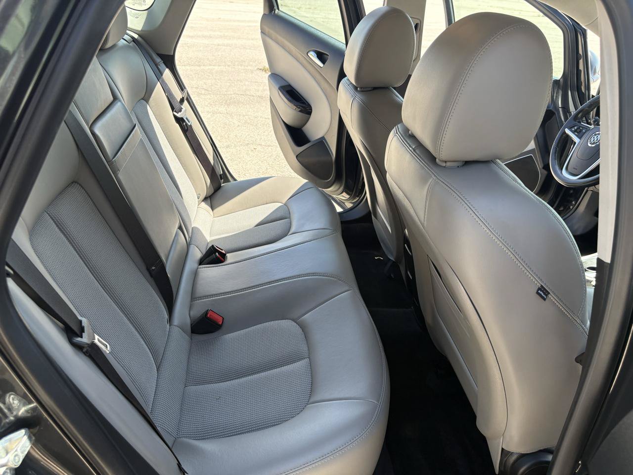 Used 2014 Buick Verano Convenience FWD image 22
