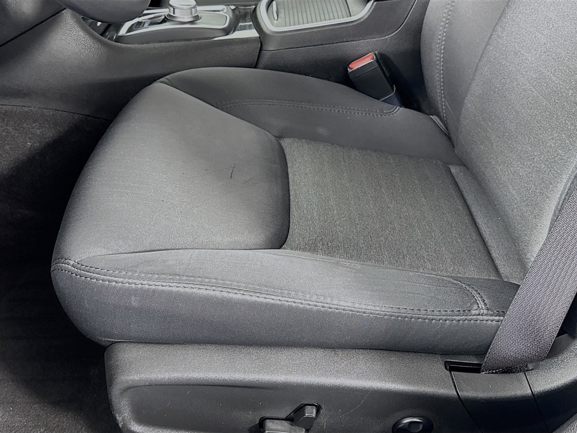 Used 2021 Chrysler 300 Touring w/ Sport Appearance Package image 18