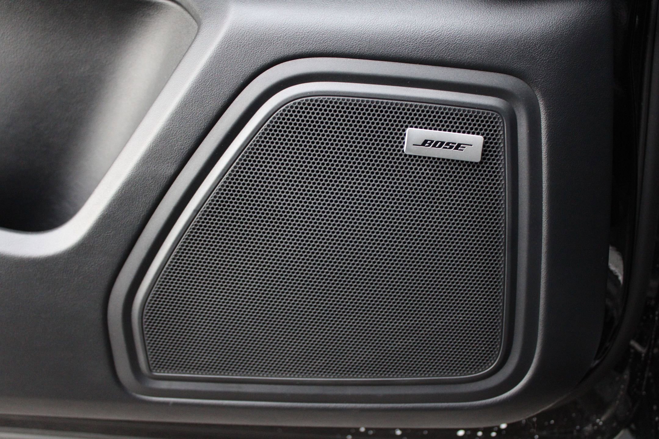 Certified 2023 Porsche Macan S image 15