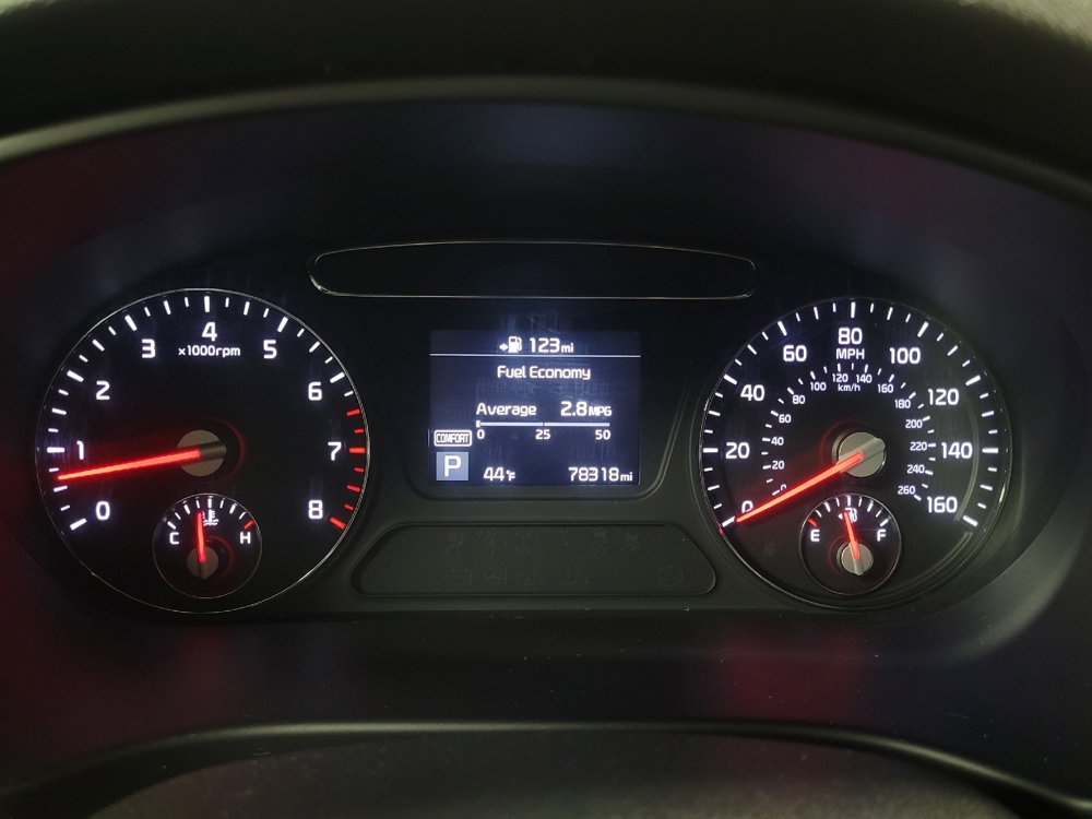 Used 2019 Kia Sorento LX image 23