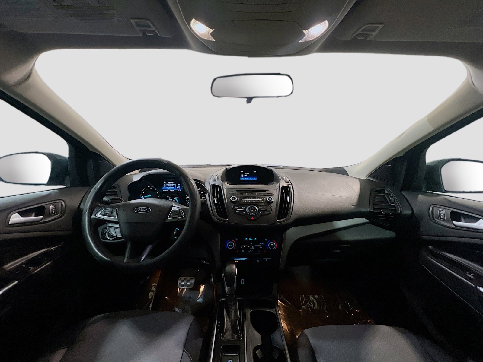 Used 2018 Ford Escape SE image 16