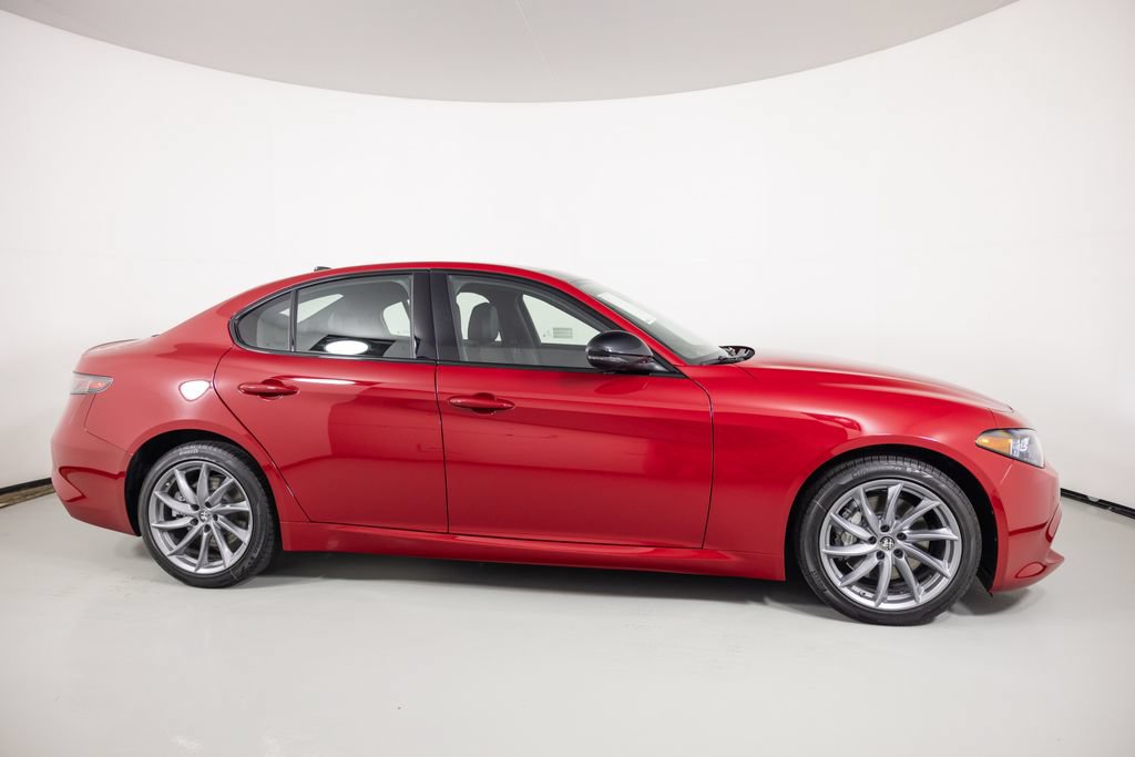 New 2026 Alfa Romeo Giulia AWD image 3