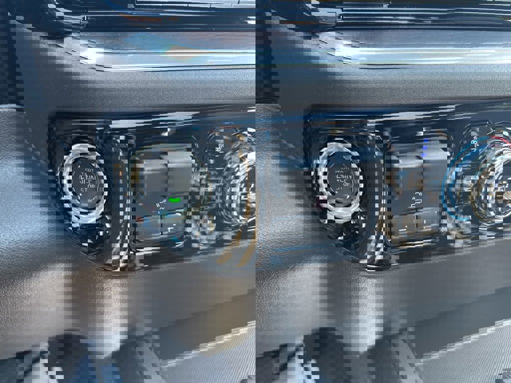 New 2026 GMC Sierra 1500 SLT w/ SLT Premium Package image 27