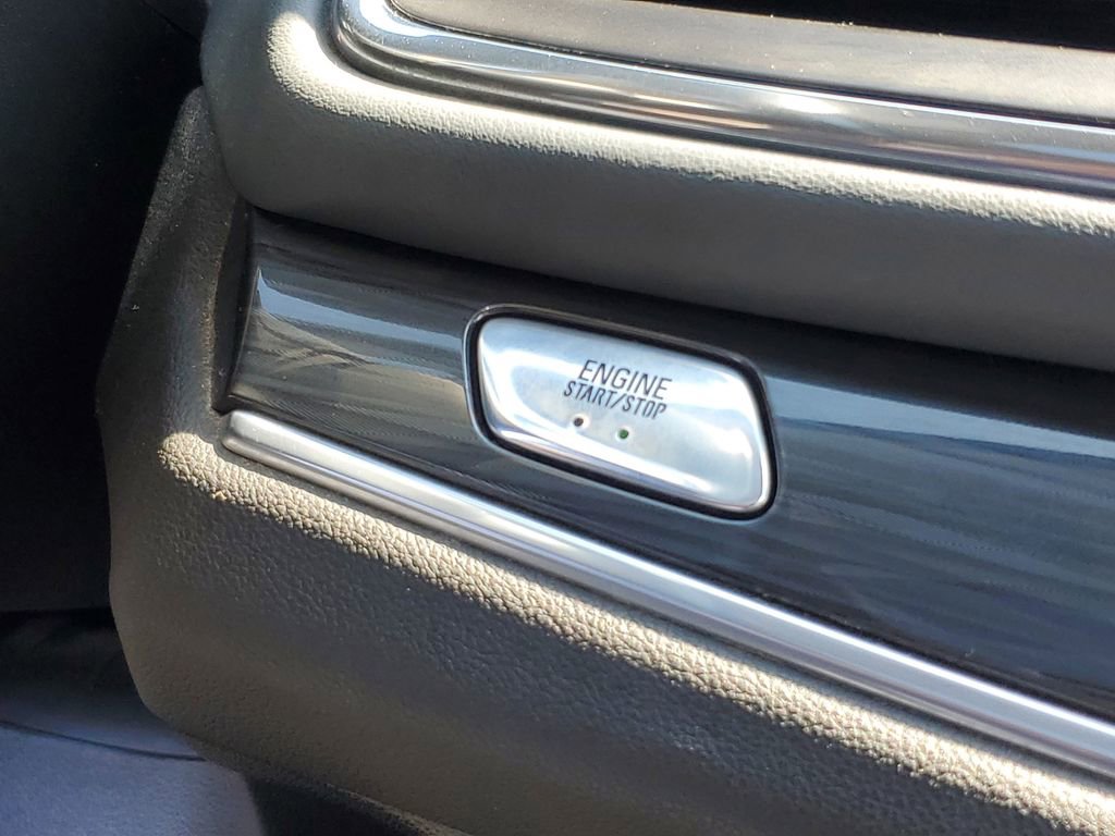 Used 2019 Buick Enclave Premium w/ Experience Buick Package AWD/4WD image 19