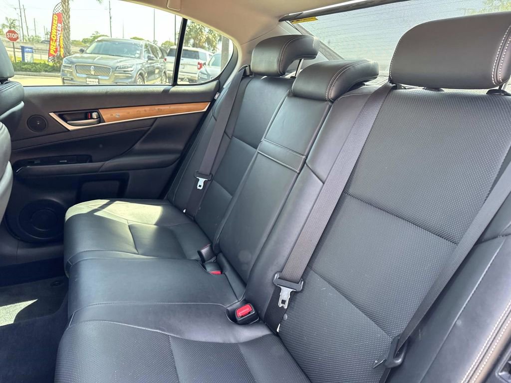 Used 2013 Lexus GS 450h image 17