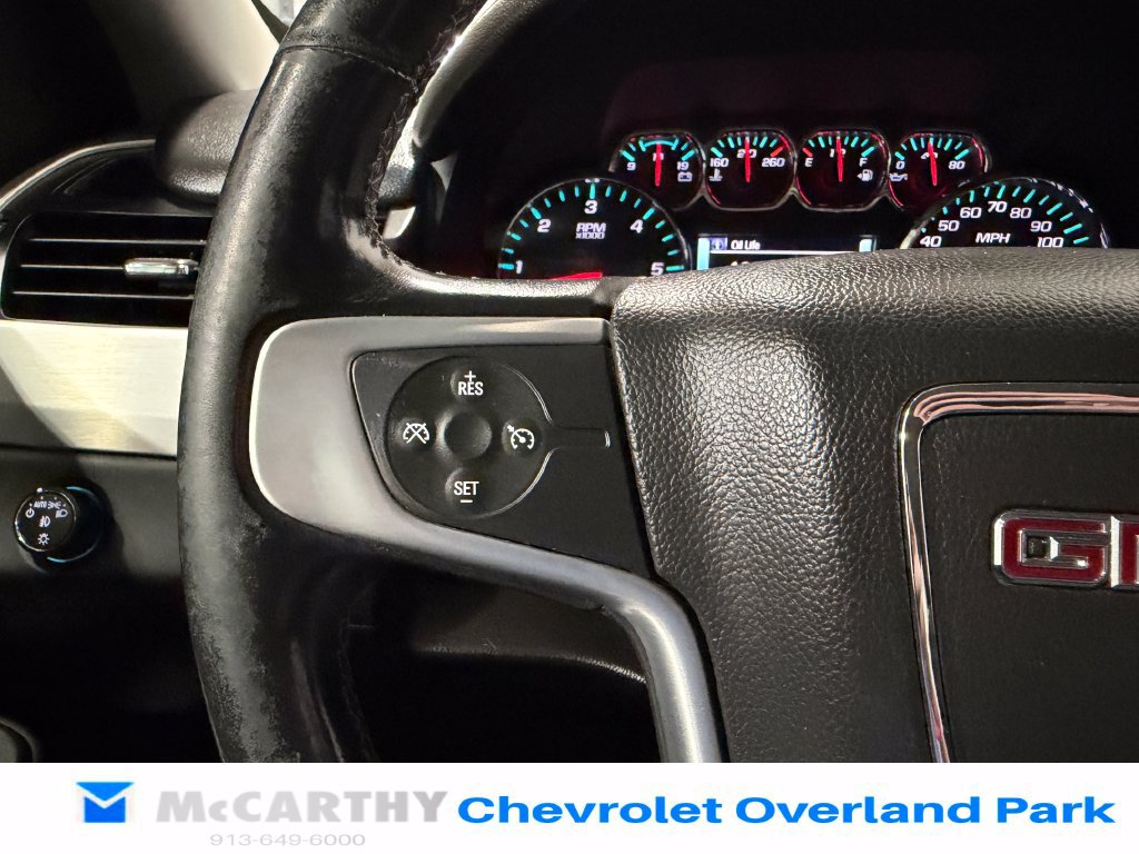 Used 2017 GMC Yukon XL SLE w/ SLE Value Package RWD image 14