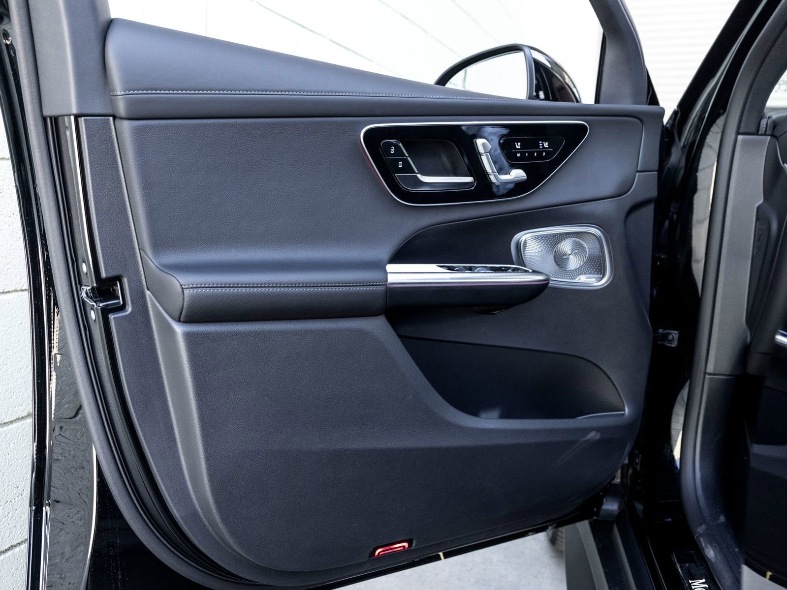 New 2026 Mercedes-Benz GLC 300 image 12