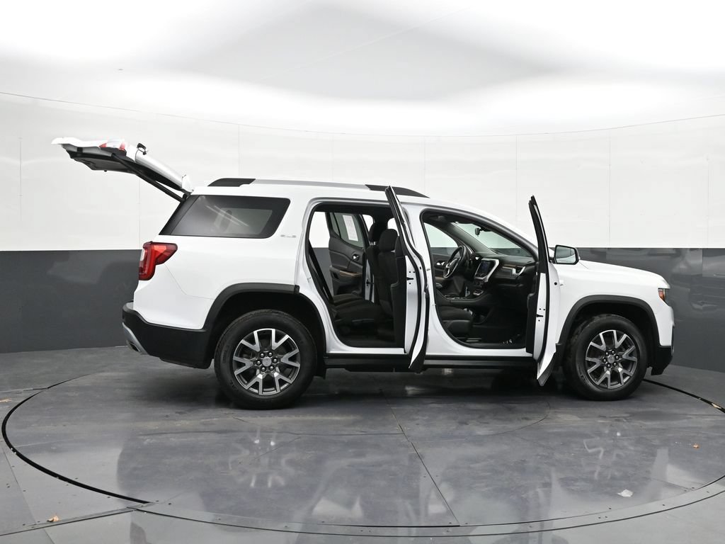Certified 2023 GMC Acadia SLE w/ Driver Convenience Package AWD/4WD image 39