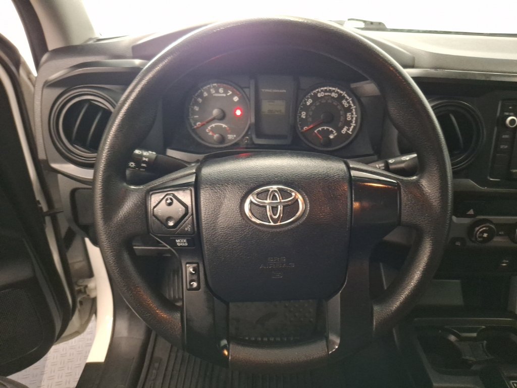 Used 2017 Toyota Tacoma SR RWD image 12