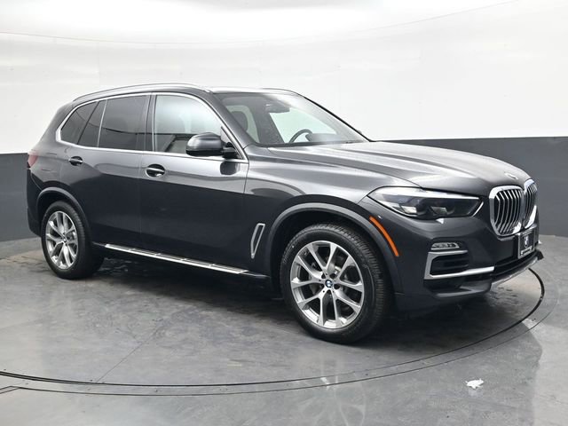 Used 2021 BMW X5 xDrive40i w/ Premium Package 2 image 2