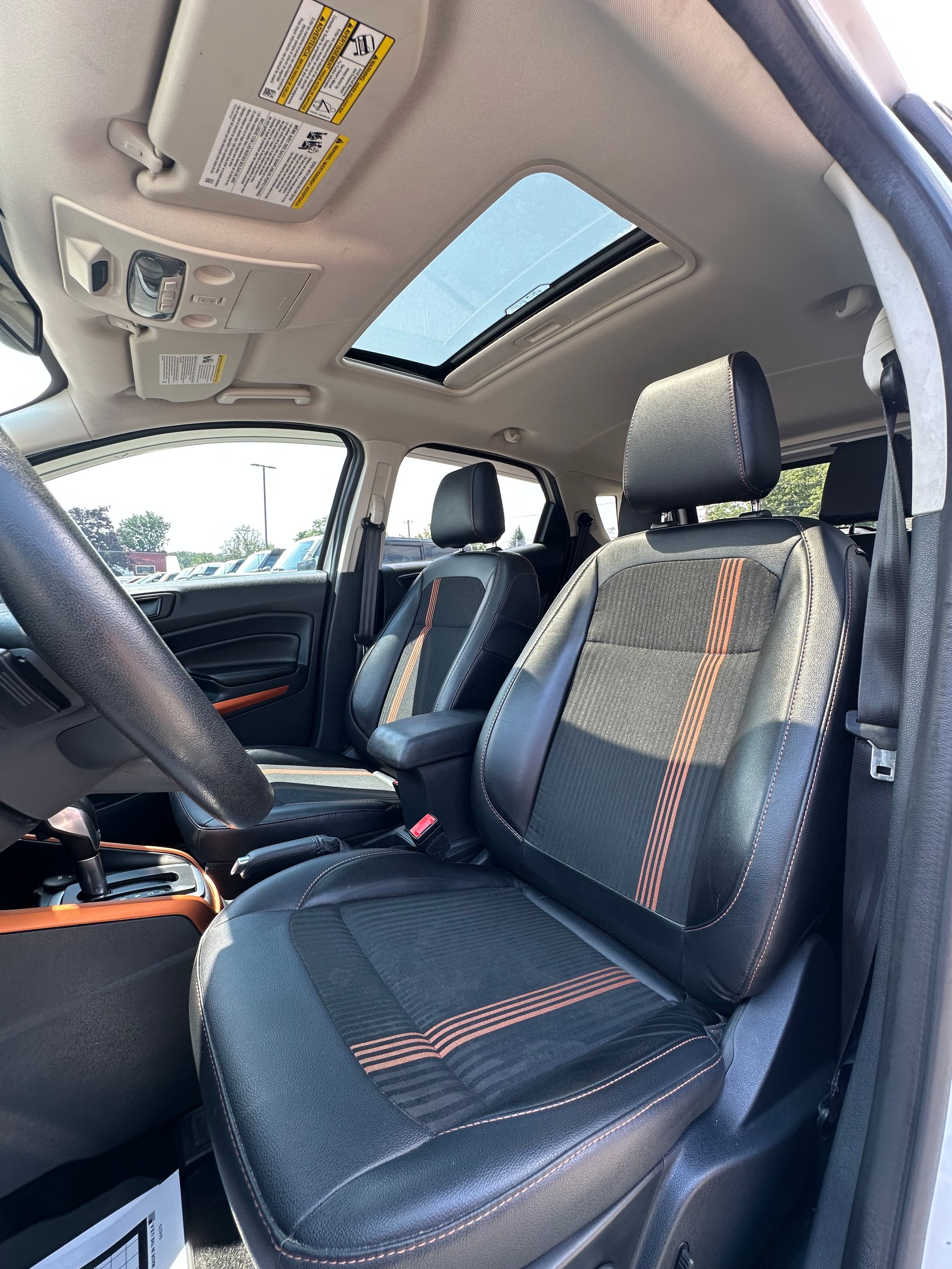 Used 2018 Ford EcoSport SES w/ SES Cold Weather Package AWD/4WD image 13