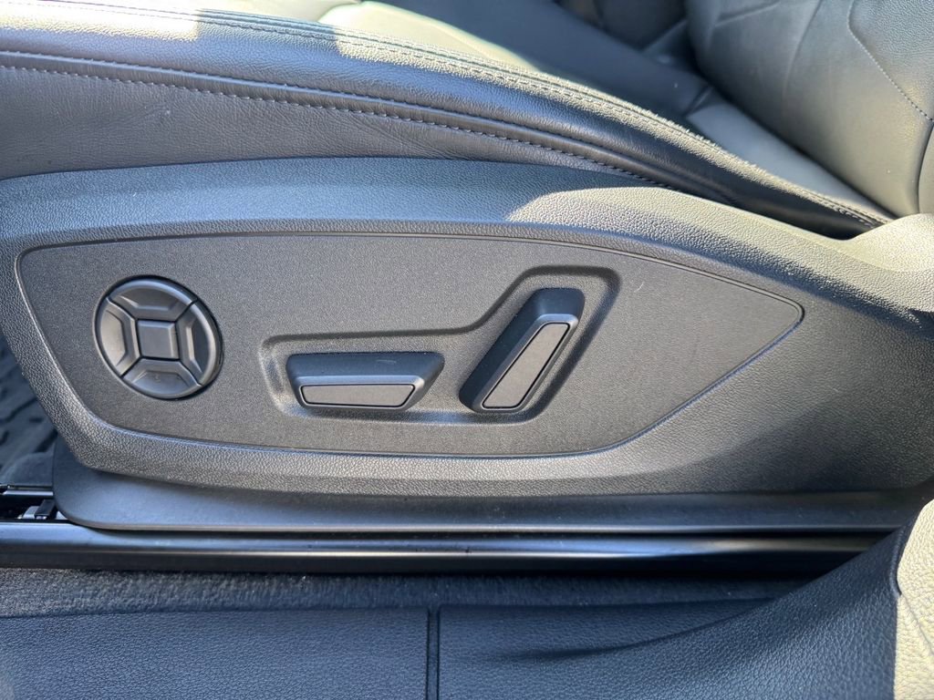 Used 2023 Audi Q3 2.0T Premium Plus image 14