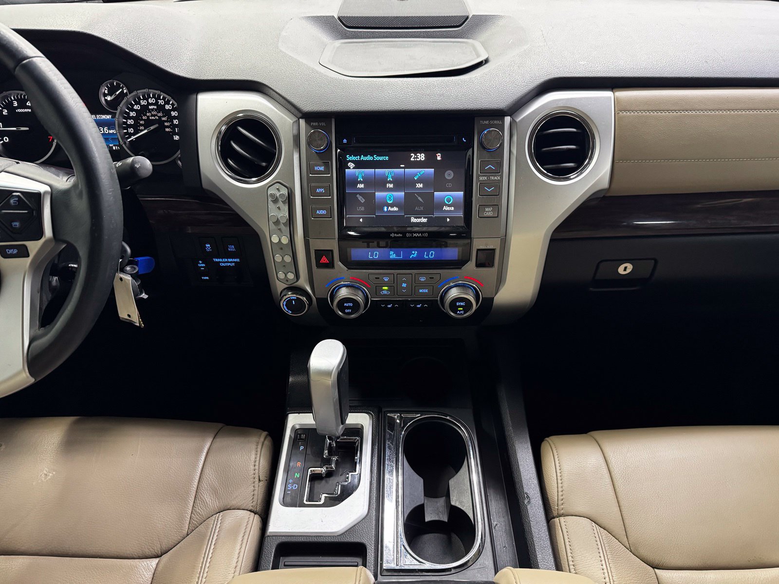 Used 2017 Toyota Tundra Limited AWD/4WD image 15
