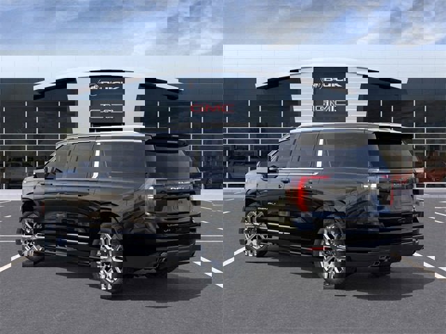 New 2026 GMC Yukon XL Denali Ultimate image 3