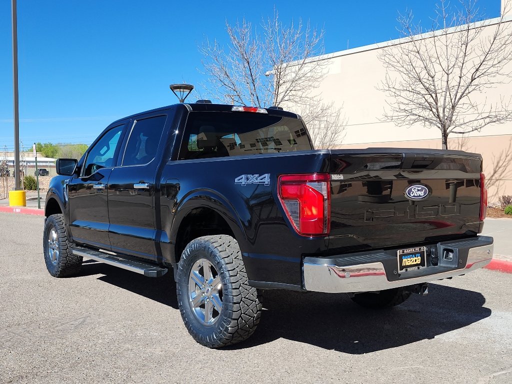 Used 2025 Ford F150 XLT w/ Equipment Group 301A Standard image 9