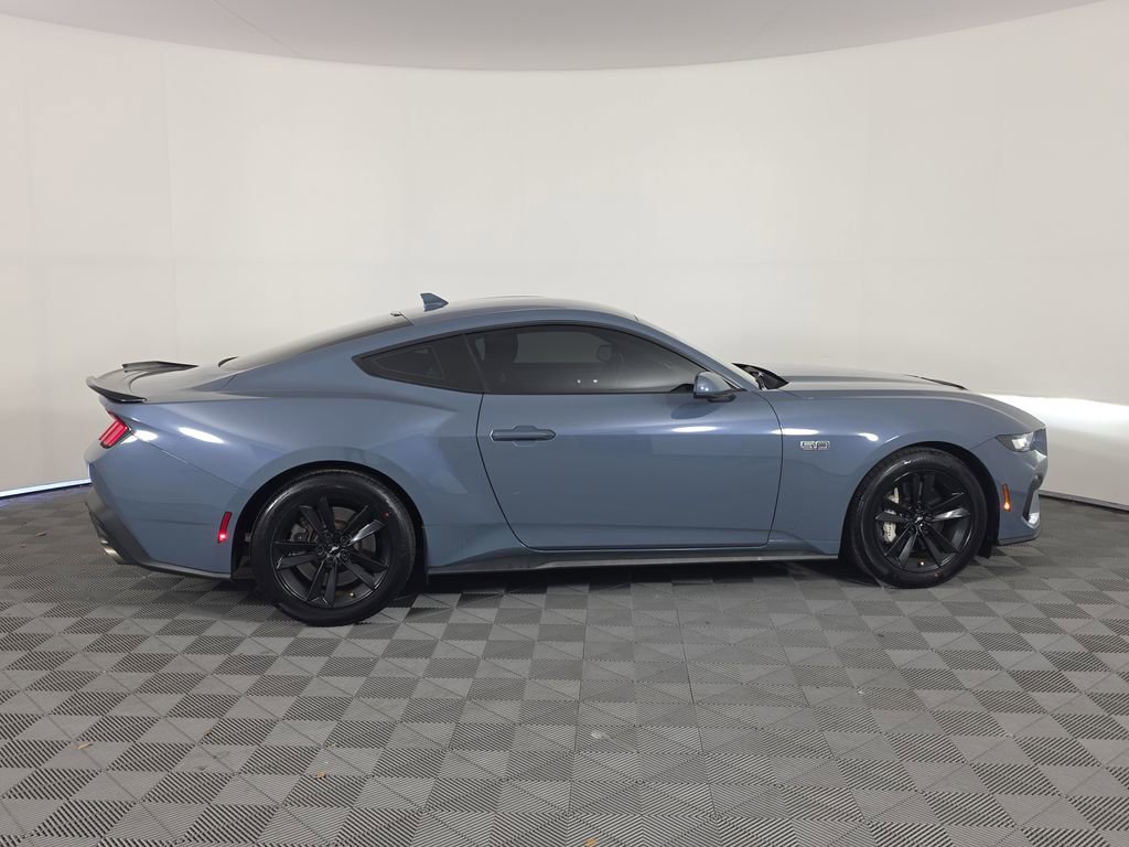 Used 2024 Ford Mustang GT RWD image 8
