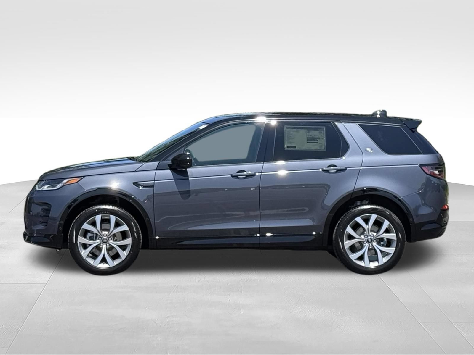 New 2026 Land Rover Discovery Sport Landmark AWD/4WD image 2