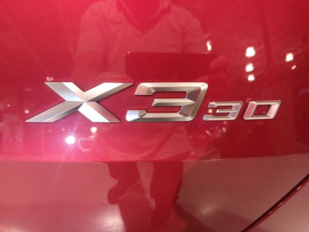 Used 2025 BMW X3 xDrive30i w/ Premium Package AWD/4WD image 12