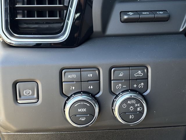 New 2026 GMC Sierra 3500 Denali Ultimate image 18