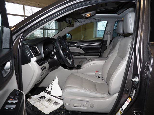 Certified 2018 Toyota Highlander Limited image 17
