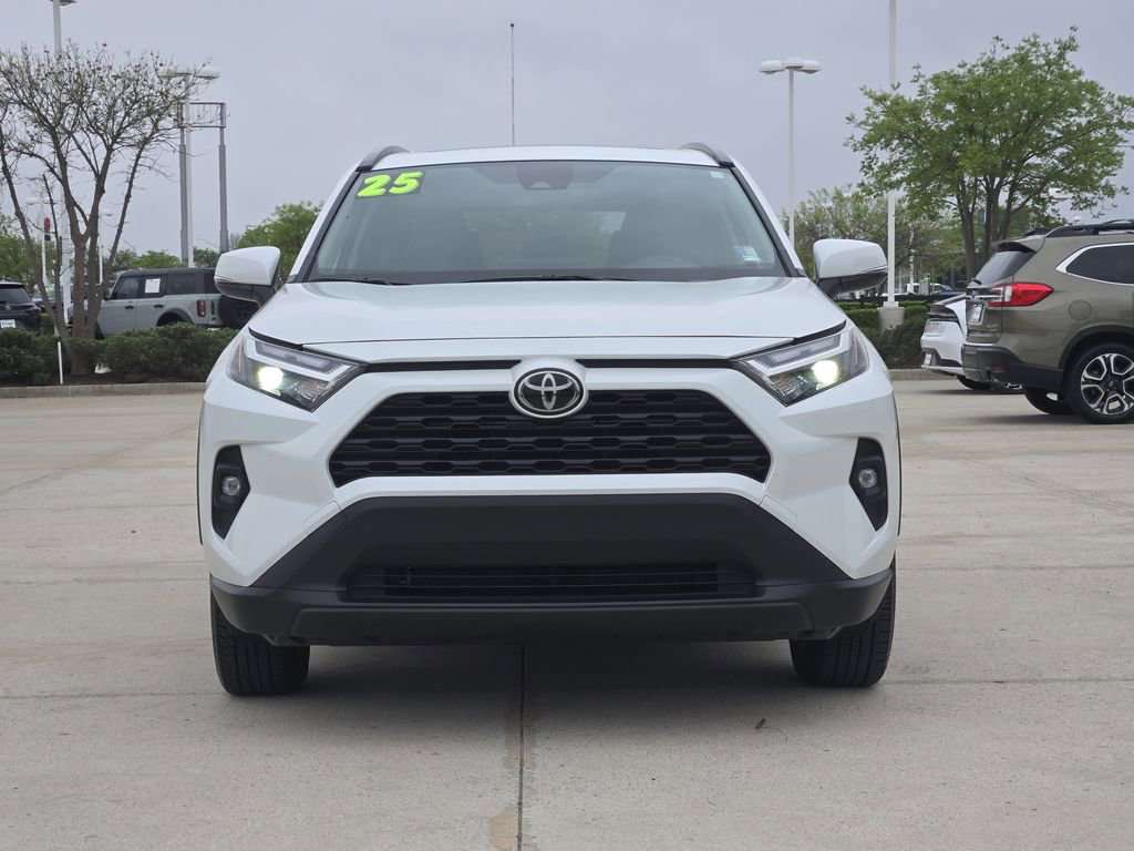 Used 2025 Toyota RAV4 XLE Premium image 2