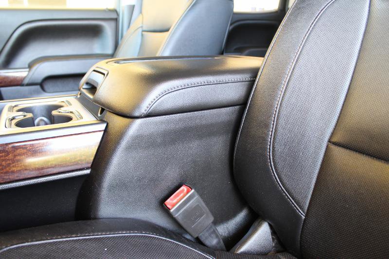 Used 2015 GMC Sierra 2500 SLT w/ Duramax Plus Package image 39