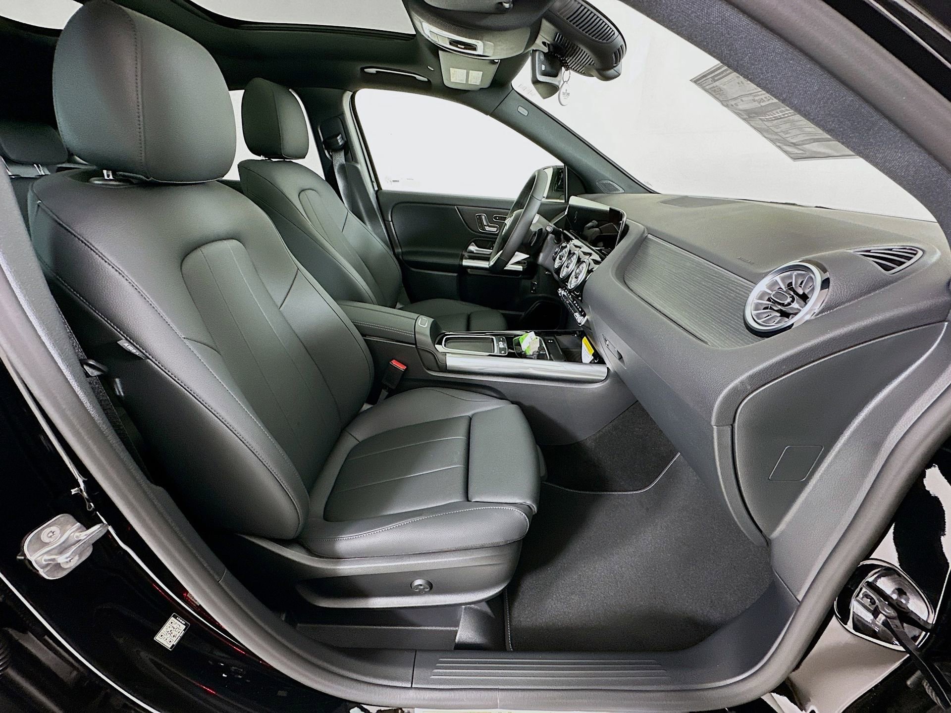 New 2026 Mercedes-Benz GLA 250 image 29