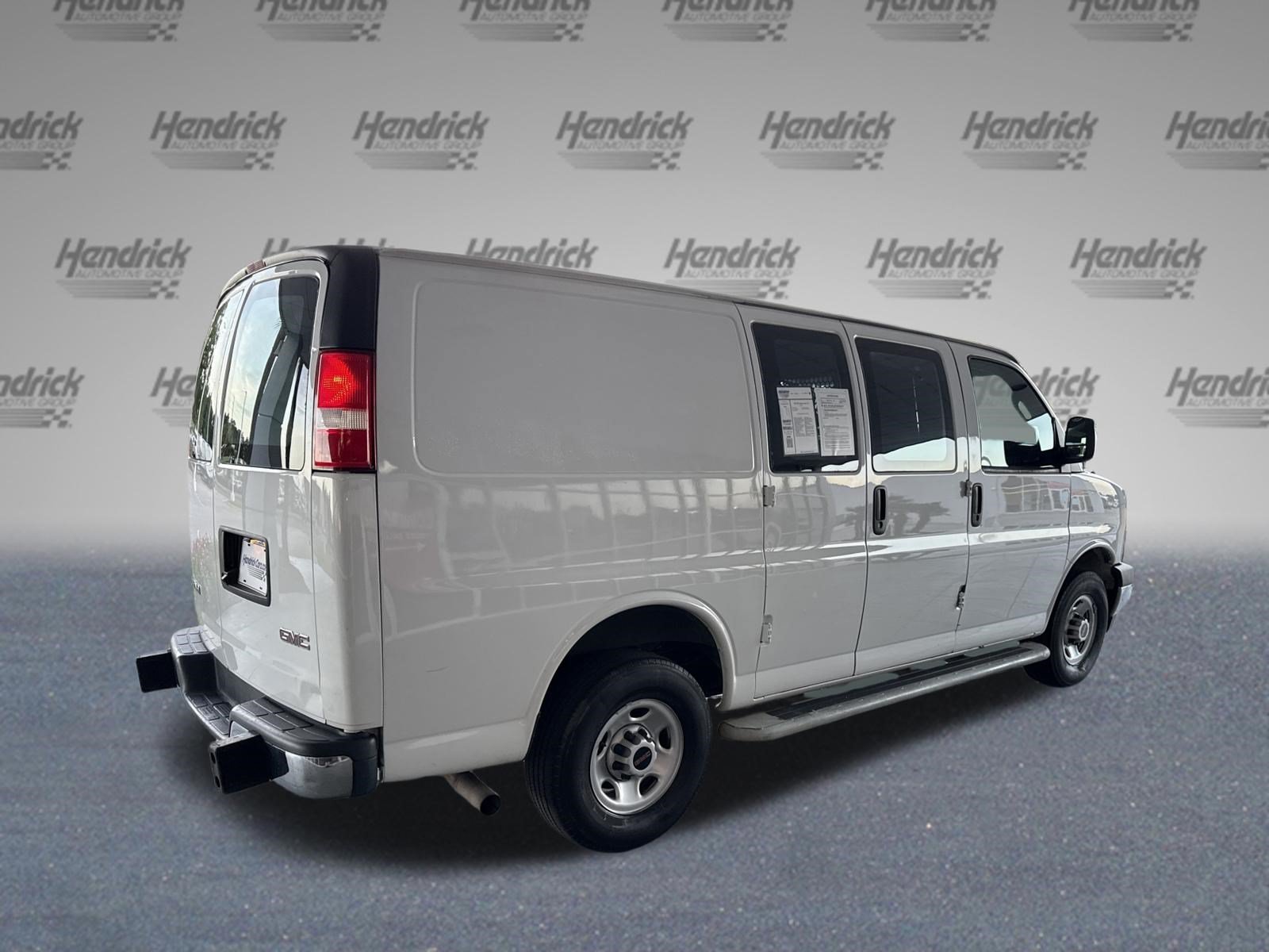 Used 2022 GMC Savana 2500 w/ Driver Convenience Package RWD image 9
