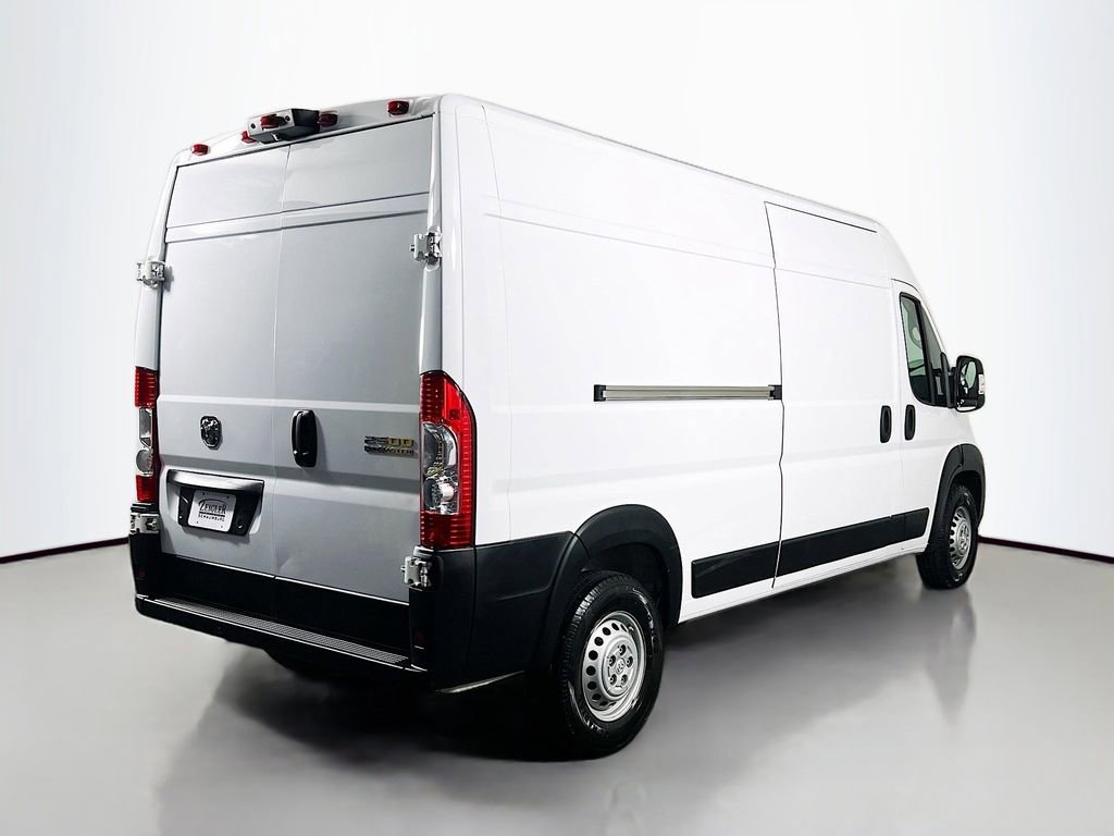 Used 2024 RAM ProMaster 2500 w/ Convenience Group FWD image 5