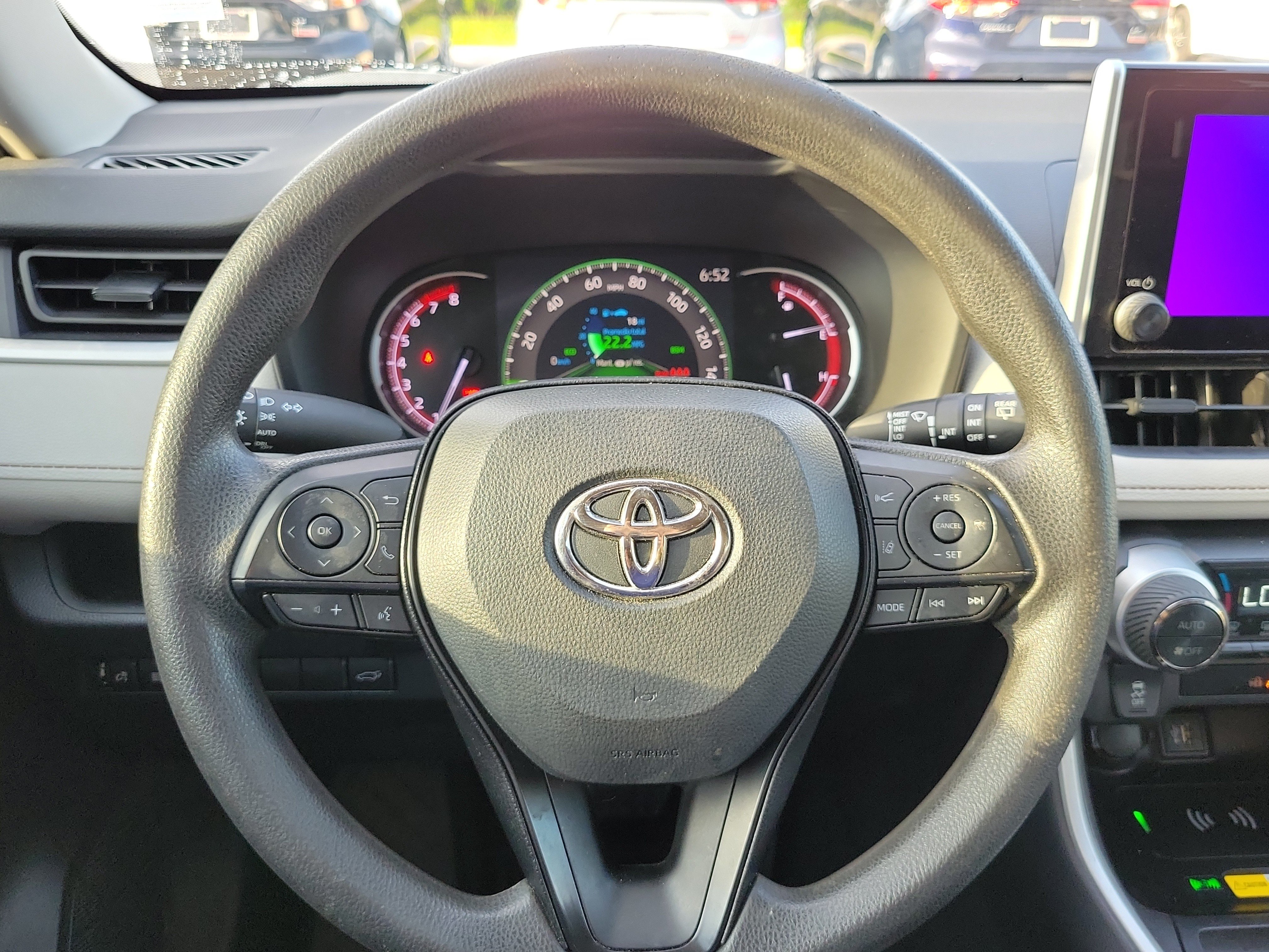 Used 2023 Toyota RAV4 XLE w/ Convenience Package FWD image 23