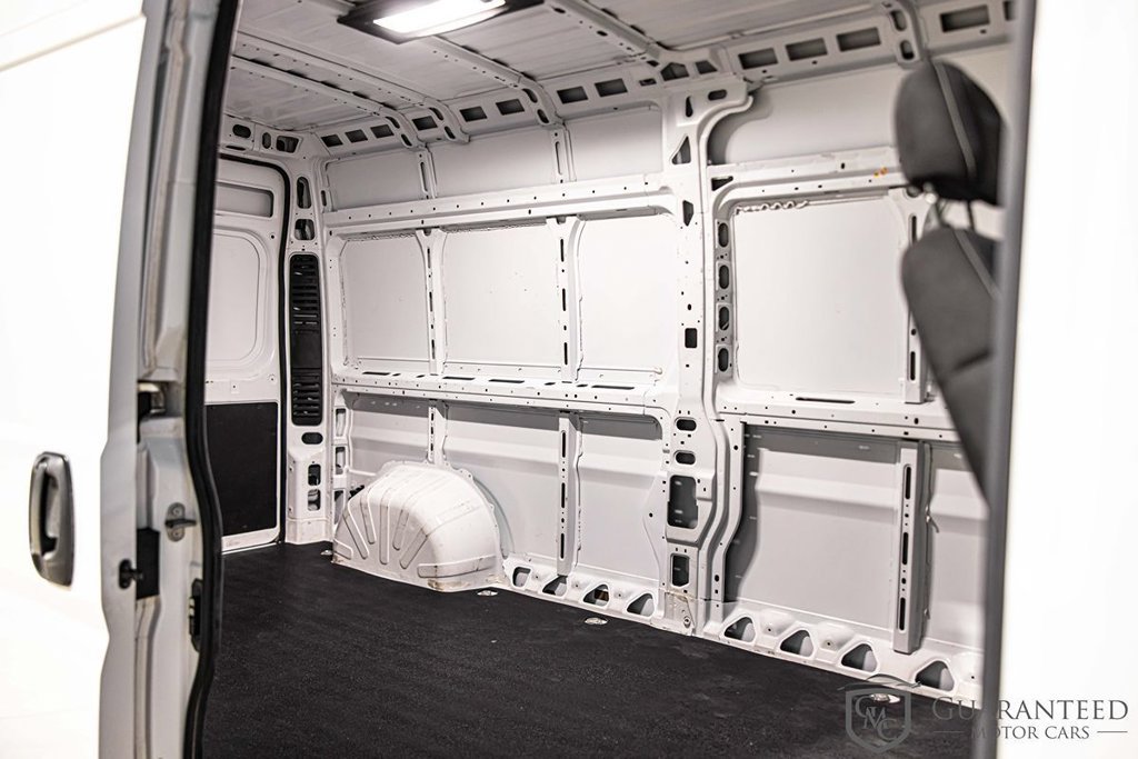 Used 2025 RAM ProMaster 2500 w/ Convenience Group FWD image 22