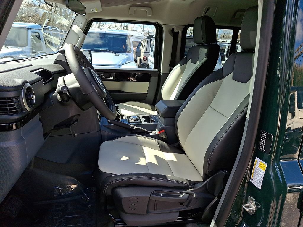 New 2025 INEOS Grenadier Fieldmaster Edition image 8