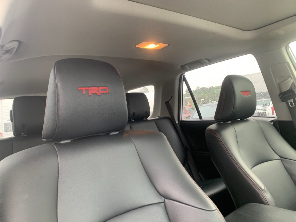Used 2024 Toyota 4Runner TRD Off-Road Premium w/ Off Road Premium Plus Package AWD/4WD image 19