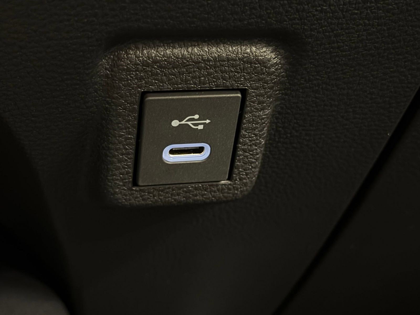 New 2026 Toyota Corolla SE image 27