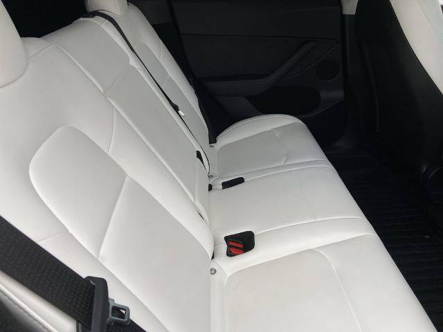 Used 2022 Tesla Model Y Performance AWD/4WD image 21