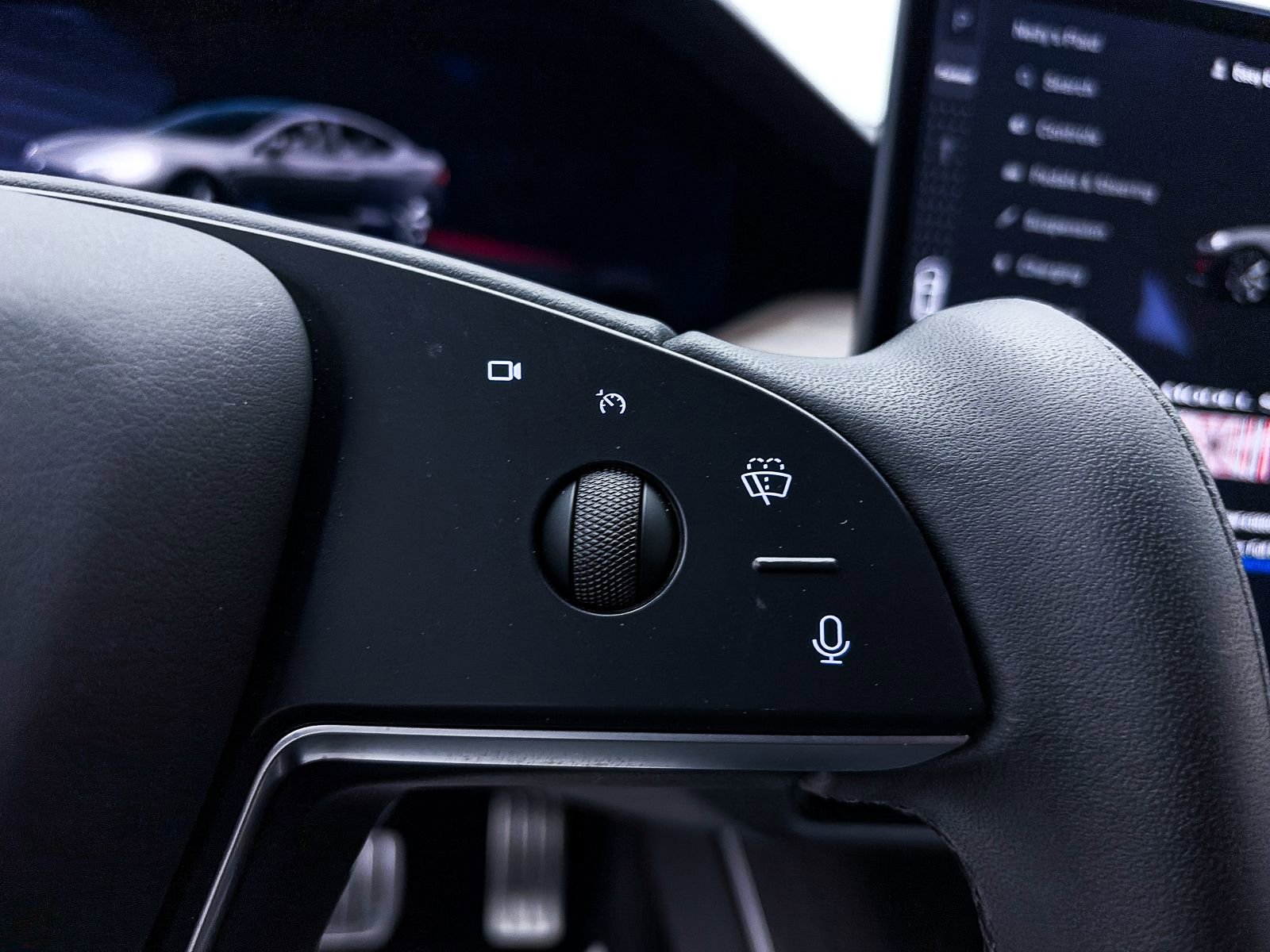 Used 2021 Tesla Model S Plaid image 28