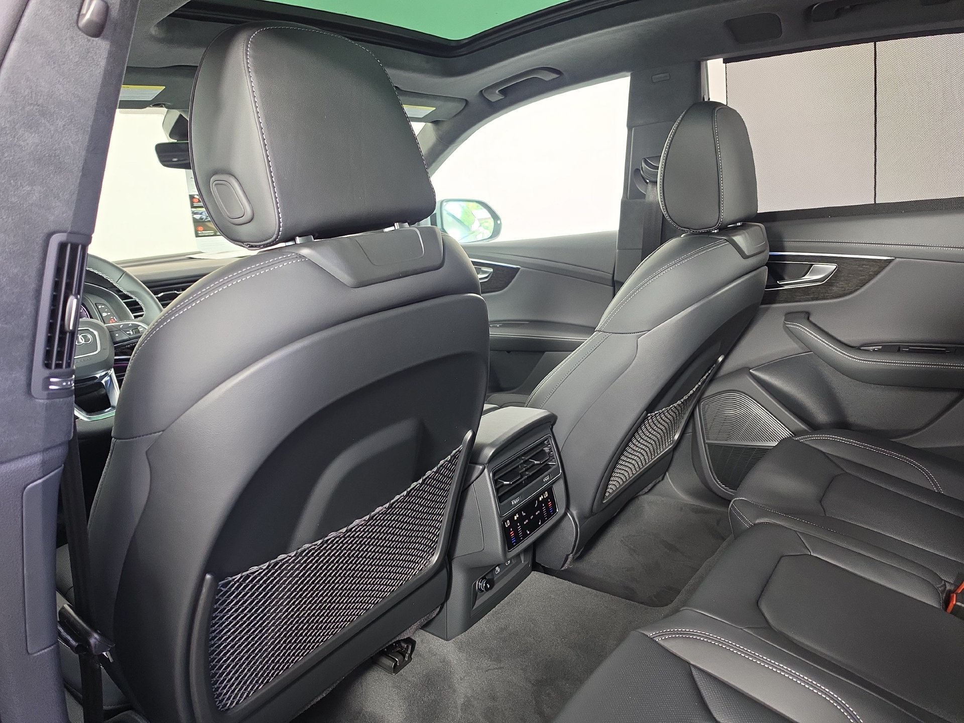 New 2026 Audi Q8 Prestige AWD/4WD image 36