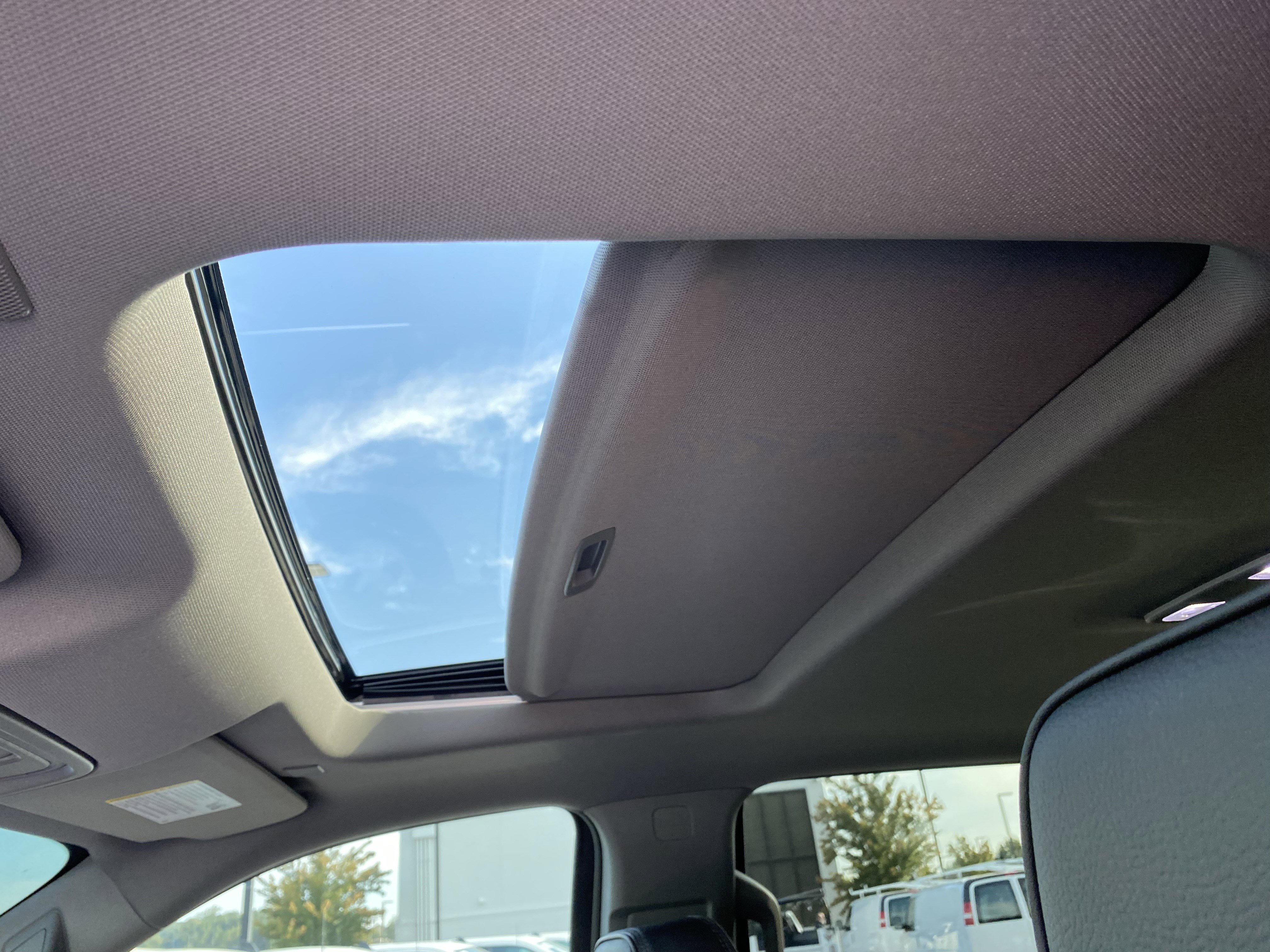 Used 2024 GMC Sierra 2500 Denali w/ Denali Reserve Package image 35