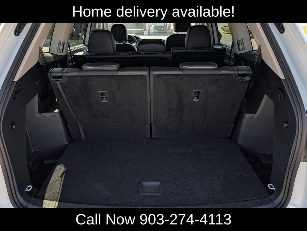 Used 2025 Volkswagen Atlas SE AWD/4WD image 27