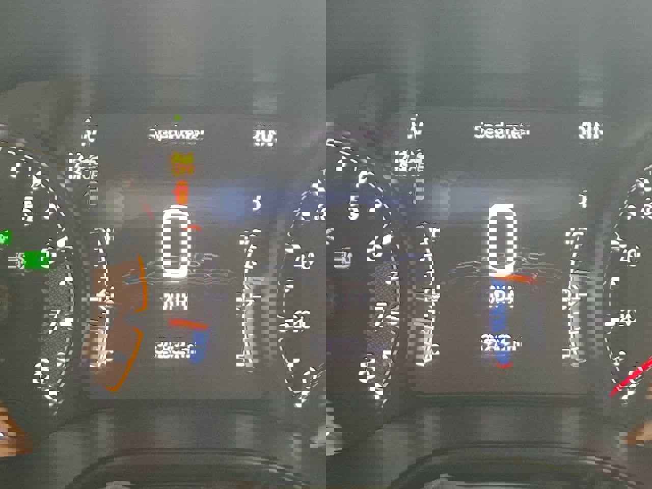 Used 2025 Jeep Compass Limited AWD/4WD image 13