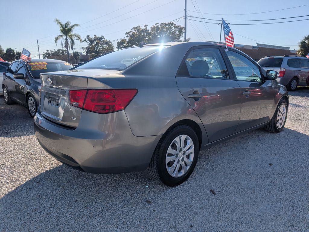 Used 2010 Kia Forte EX image 5
