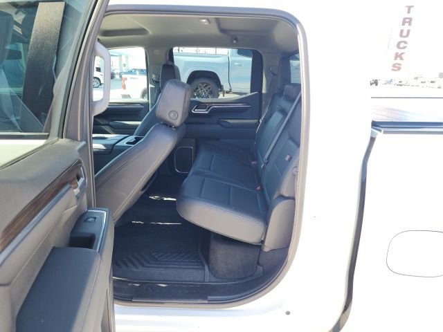 Used 2022 Chevrolet Silverado 1500 LT Trail Boss w/ LT Trail Boss Premium Package image 28