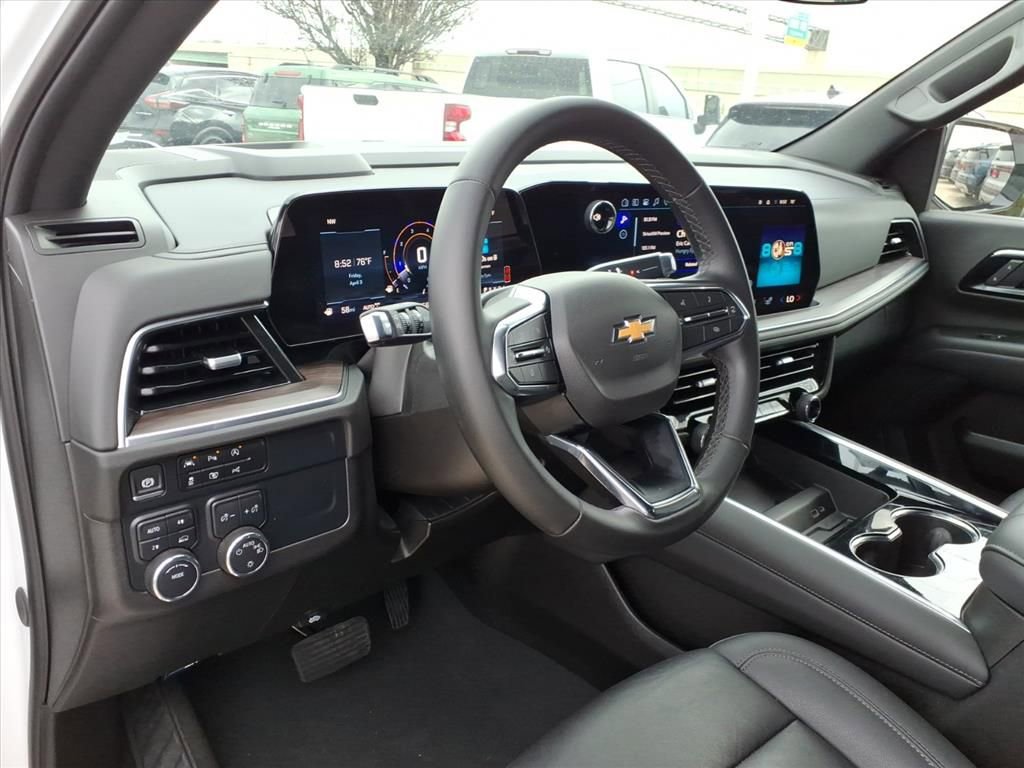 Used 2025 Chevrolet Tahoe LT image 18