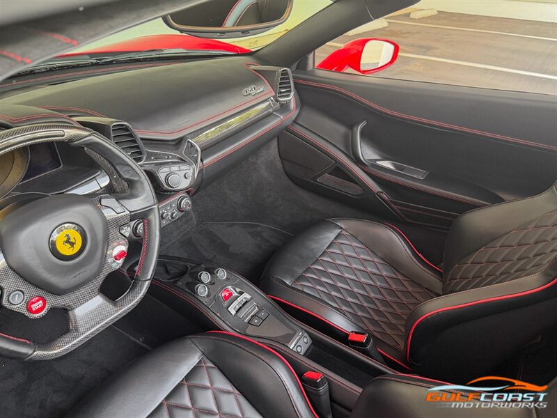 Used 2013 Ferrari 458 Spider RWD image 15